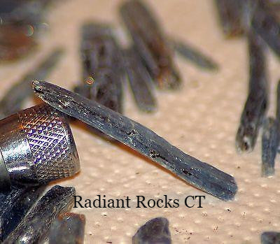 Blue Zimbabwe Kyanite crystals 1 lb 4.2 oz lapidary rough (573 grams) - radiantrocksct