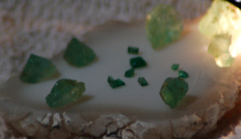 Emeralds (16 pieces) 11.5 total carats facet rough great colors! - radiantrocksct